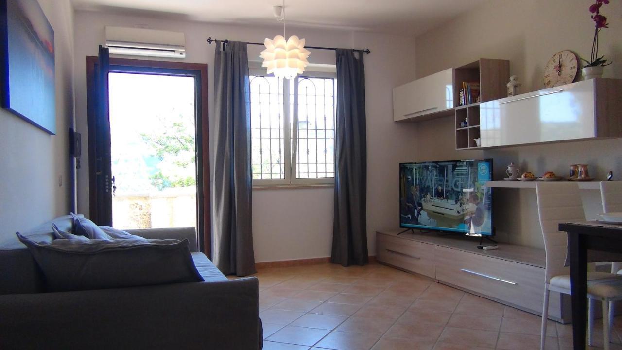 ג'נצאנו די רומא Appartamento Vista Lago מראה חיצוני תמונה